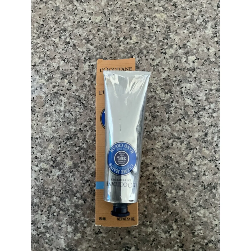 L'OCCITANE Dry Skin Hand Cream with 20% Shea Butter 150ml
